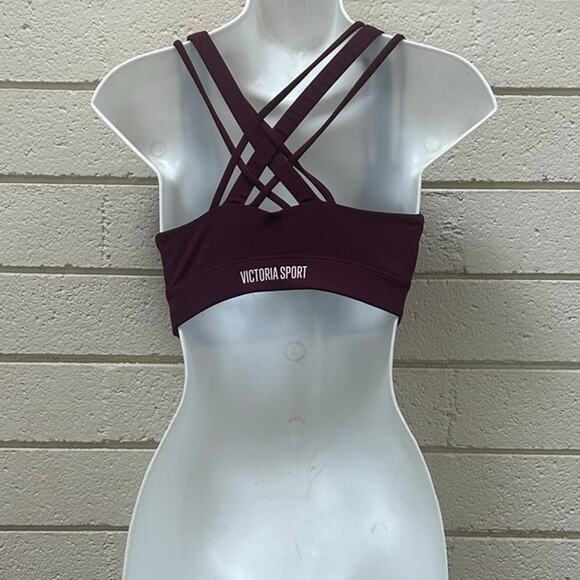 Victoria’s Secret Strappy Back Purple Sports Bra size XS - Picture 3 of 8